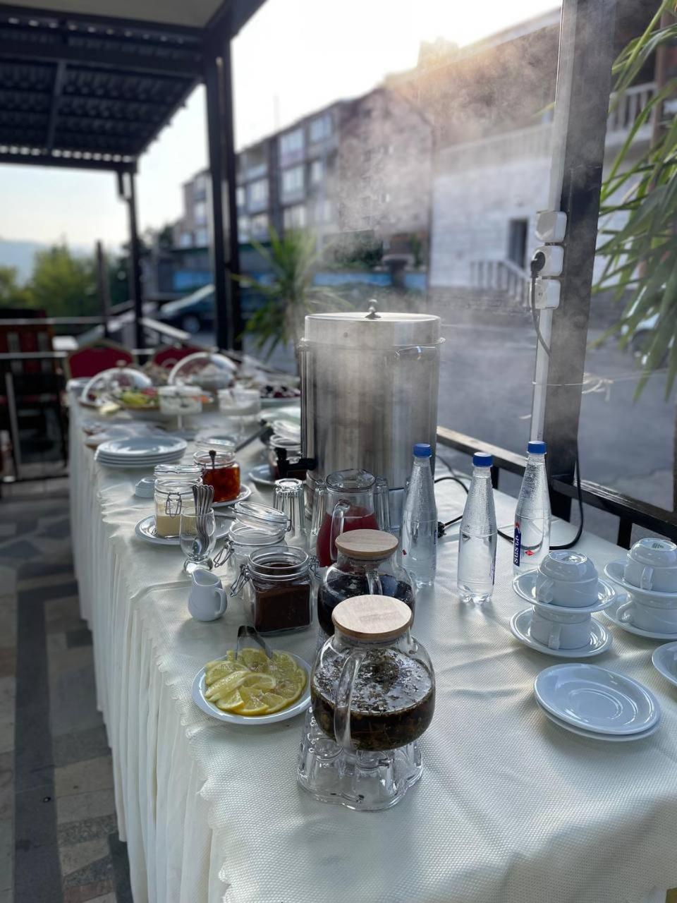 Grand Hotel Kapan, Armenia Exterior foto