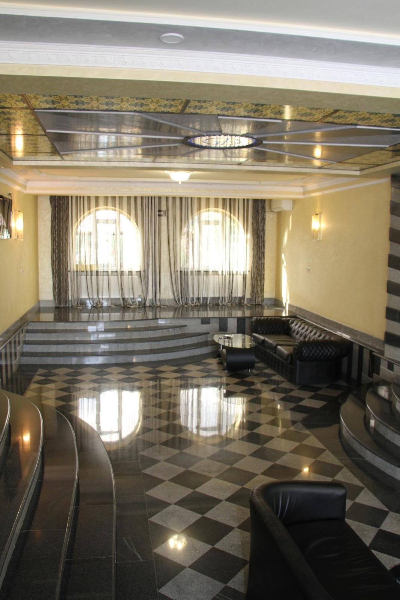 Grand Hotel Kapan, Armenia Exterior foto